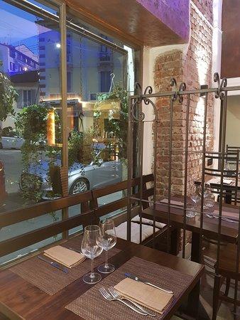 Il Salotto Del Pesce Crudo & Cocktail